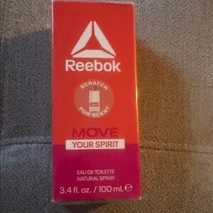 Reebok Move Your Spirit Eau de Toilette - Red and Pink Box